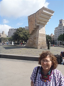 Plaça de Catalunya  ~ SW Corner 